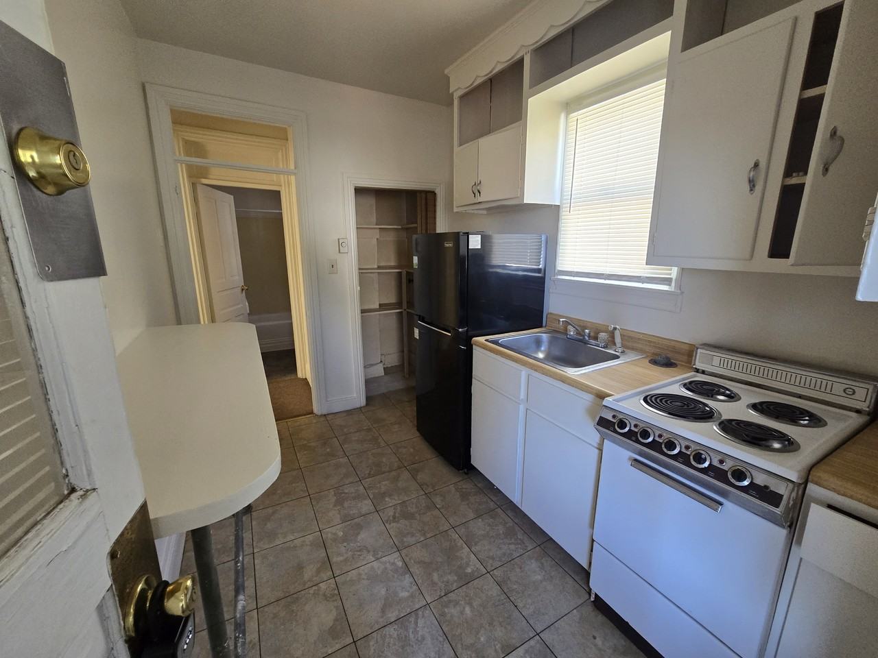 61 E. Main Street - Photo 2 of 12