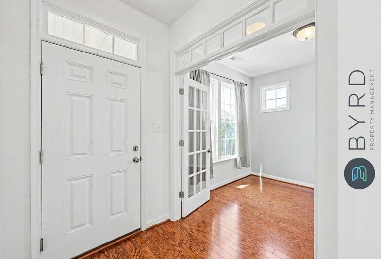 16921 Thornapple Run - Photo 3 of 42