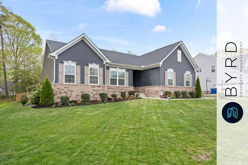 4900 Sir Sagamore Dr - Photo 3 of 32