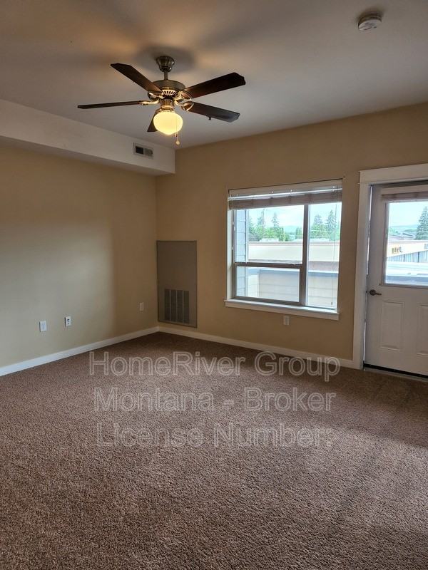 1500 S 14th St W #307 - Photo 5 of 25