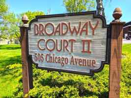 featured image of 505 Chicago Ave