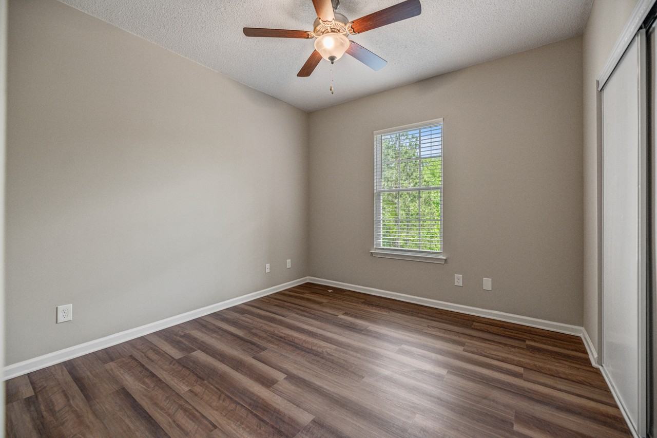 152 Millstone Road - Photo 7 of 20