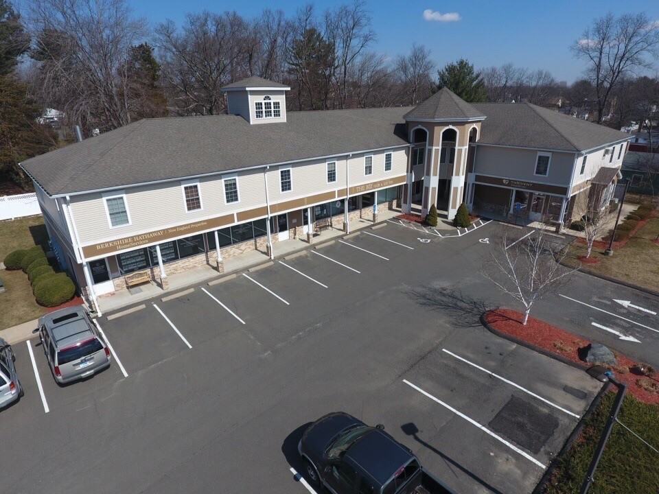 Deerfield Commons - Photo 2 of 2