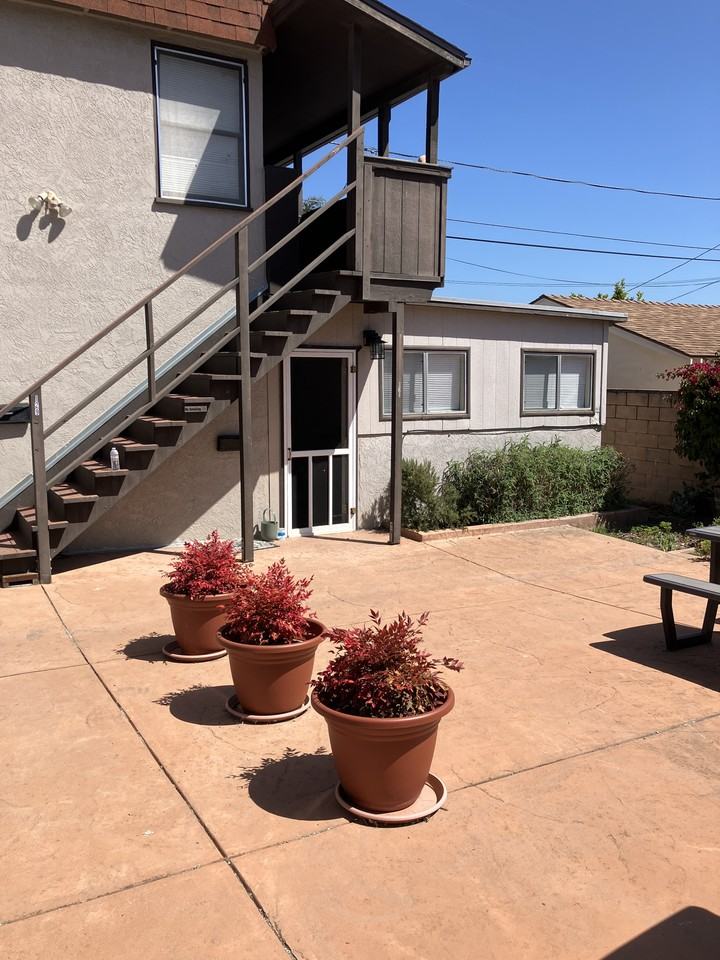 129 Montecito Avenue - Photo 6 of 8