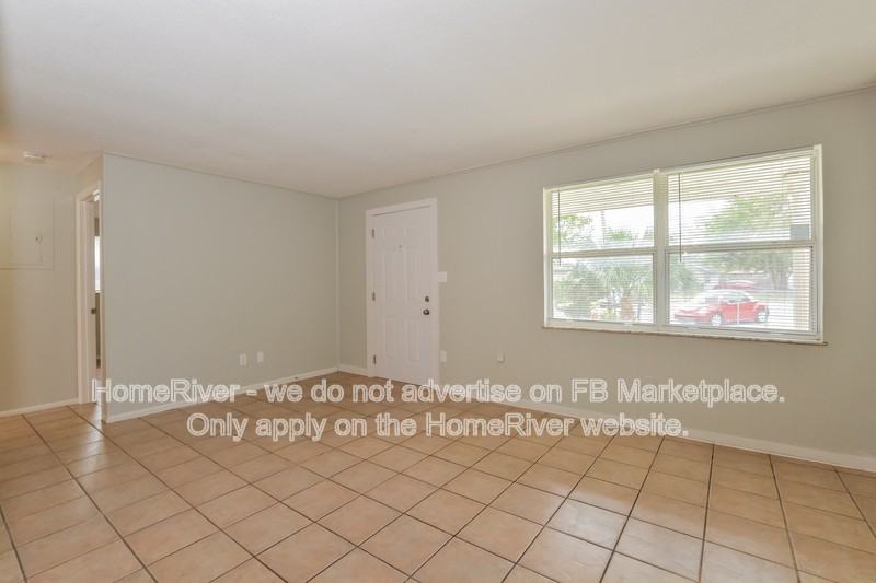 214 Terry Ln - Photo 3 of 17