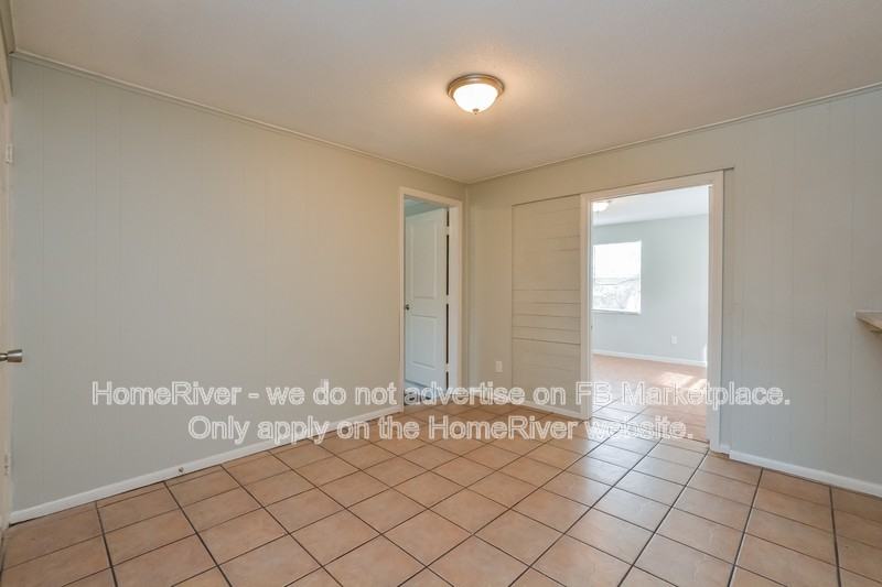 214 Terry Ln - Photo 4 of 17