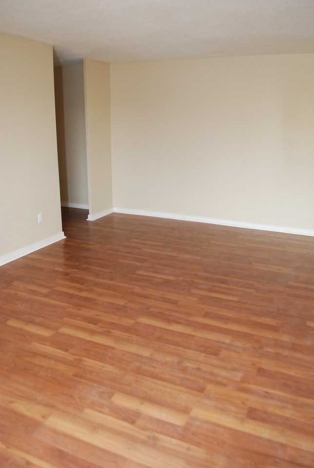 213 Bloor Street West #304 - Photo 7 of 13