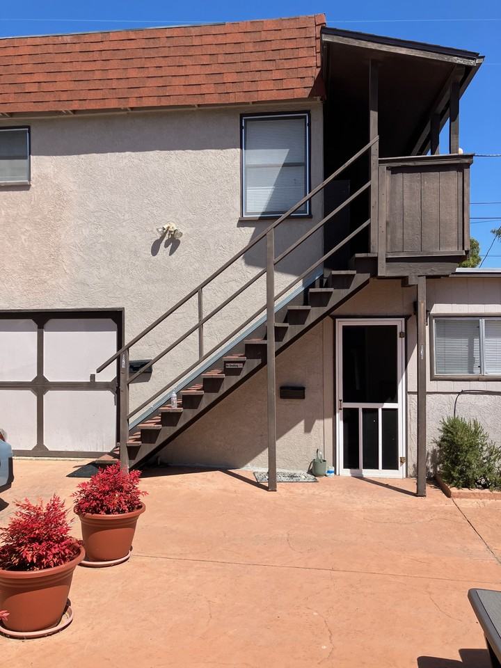 129 Montecito Avenue - Photo 7 of 8