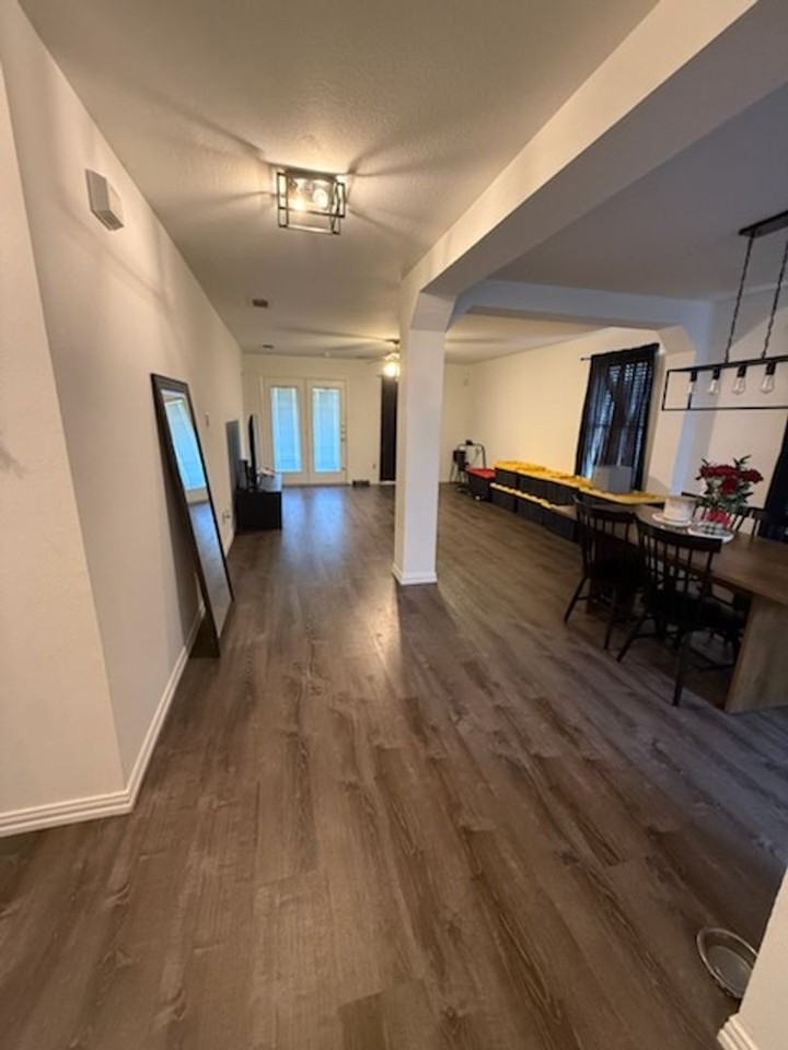 6711 Taree Loop - Photo 5 of 17