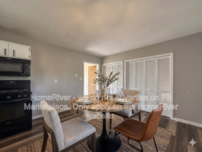 12426 Somerset Dr - Photo 3 of 25