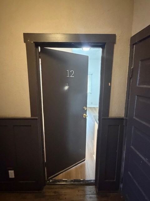 222 S. Avenue 18 - Photo 3 of 10