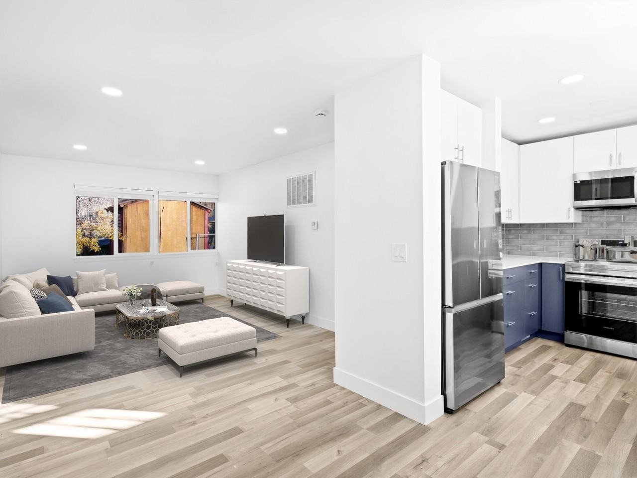 26 W Girard Ave - Photo 4 of 10