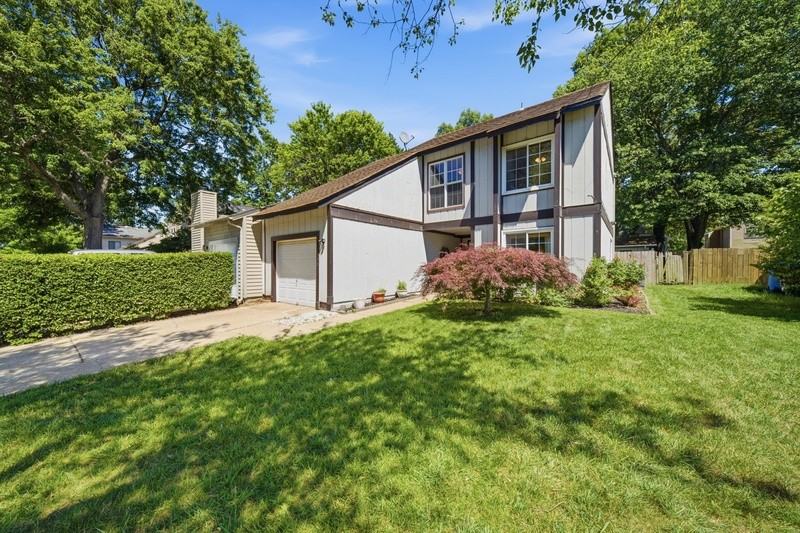 1810 Delaney St - Photo 4 of 34