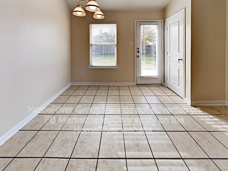 1261 Mountain Peak Dr - Photo 4 of 14