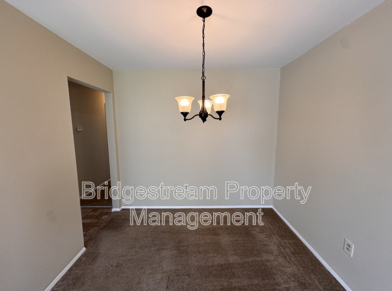 4352 Sunray Rd #A - Photo 3 of 20