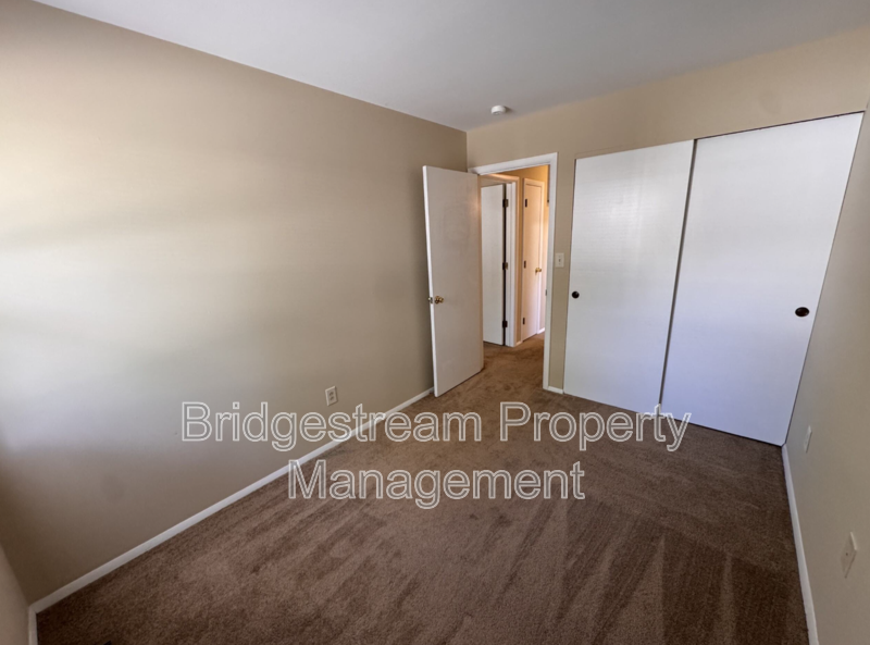 4352 Sunray Rd #A - Photo 7 of 20