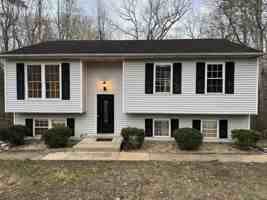 featured image of 2036 Yew Ct