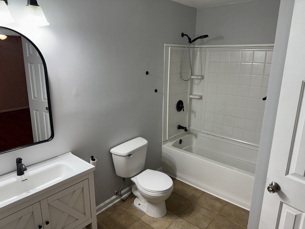 2036 Yew Ct - Photo 3 of 17