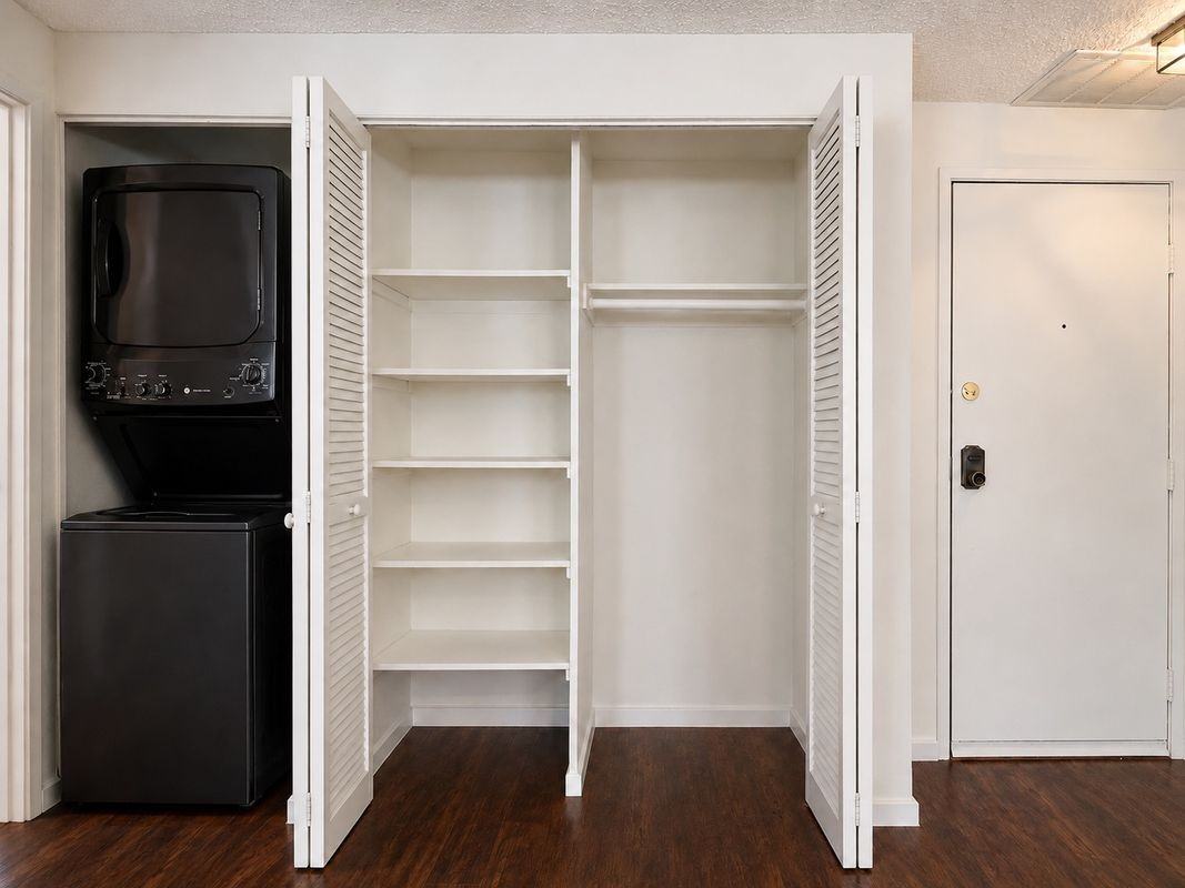 17914 Magnolia Blvd ##128 - Photo 7 of 20