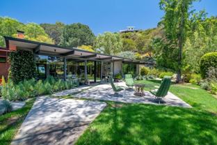 8967 Wonderland Park Ave - Photo 1 of 1