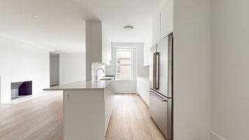featured image of 14809 Northern Blvd ##5m