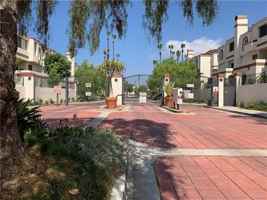 featured image of 2971 Plaza Del Amo ##292