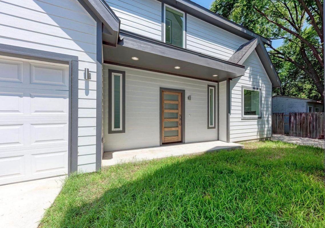 502 Tillery St ##2 - Photo 2 of 15