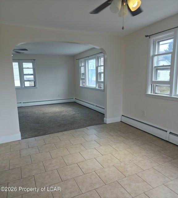134 Nicholson St - Photo 3 of 10