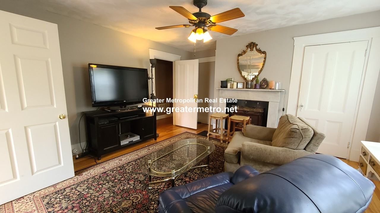 23 Boston St #2 - Photo 5 of 32