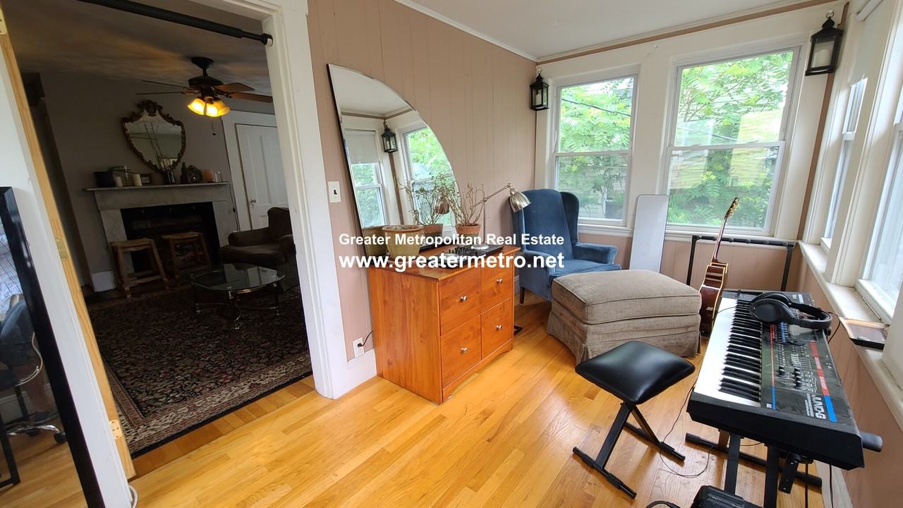 23 Boston St #2 - Photo 6 of 32