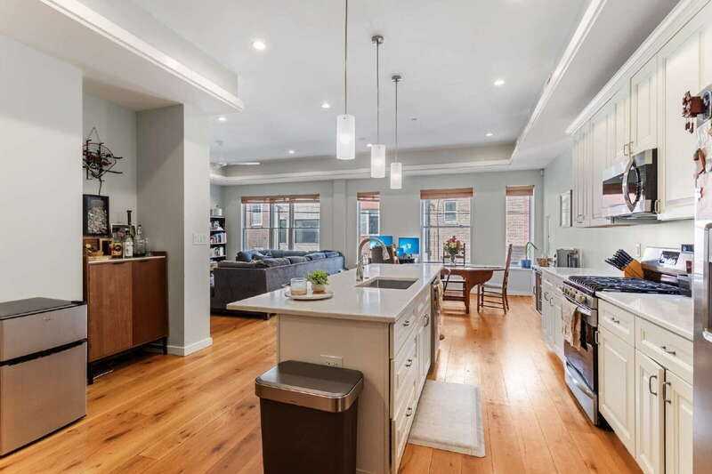 1319 N 6th St #2F - Photo 3 of 34
