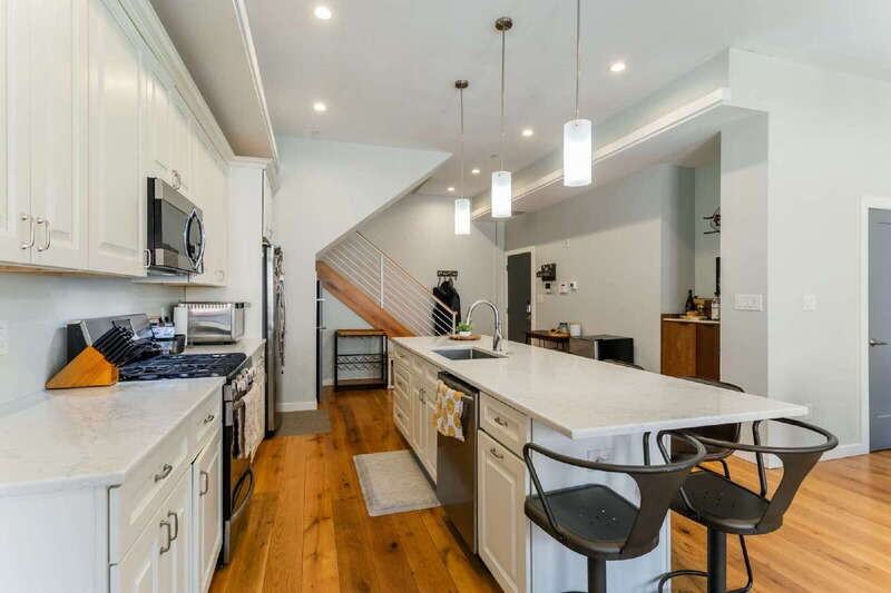 1319 N 6th St #2F - Photo 5 of 34