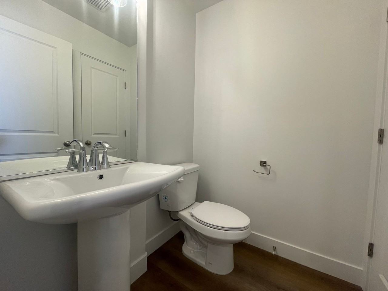 535 W 2530 N - Photo 6 of 10