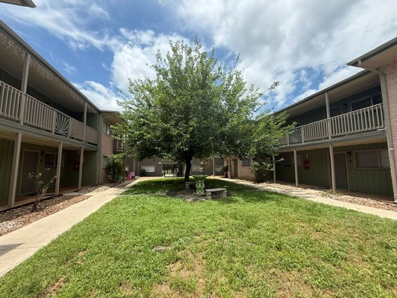 516 Gentleman Road - Photo 3 of 10