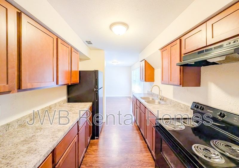 2225 Corot Dr - Photo 2 of 16