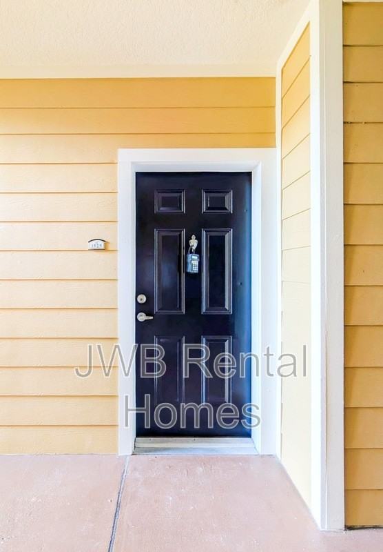 8539 Gate Pkwy W #1525 - Photo 4 of 27