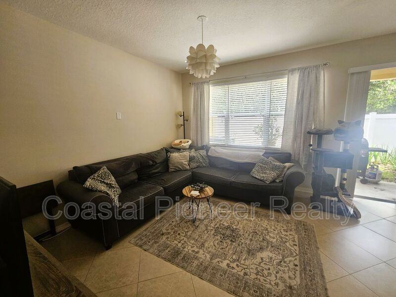 8148 Stone Leaf Ln - Photo 5 of 39