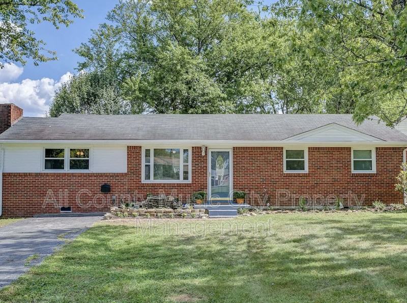 522 Bentley St