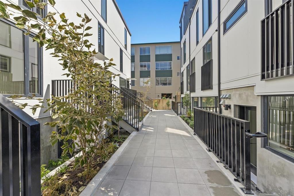 553 East 6th Avenue - Photo 15
