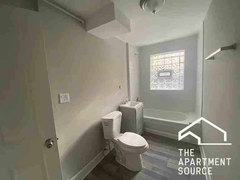 245 N Mason Ave #G - Photo 5 of 8