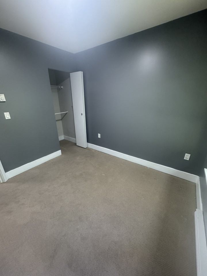 6671 121 St - Photo 6 of 18