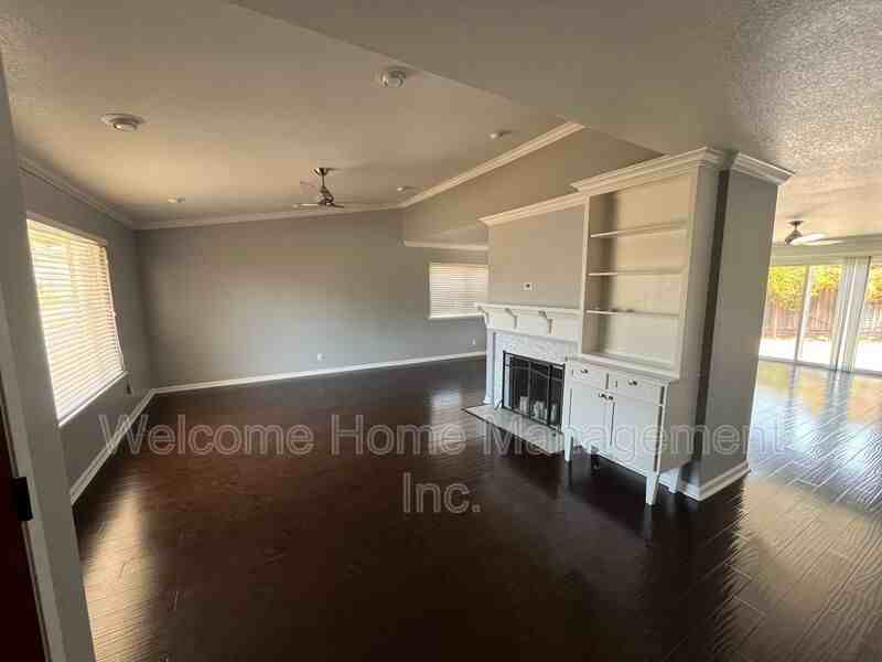 30726 Wainwright Ct - Photo 2 of 30