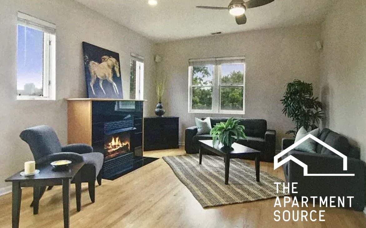 924 W Cornelia Ave #4E - Photo 3 of 14