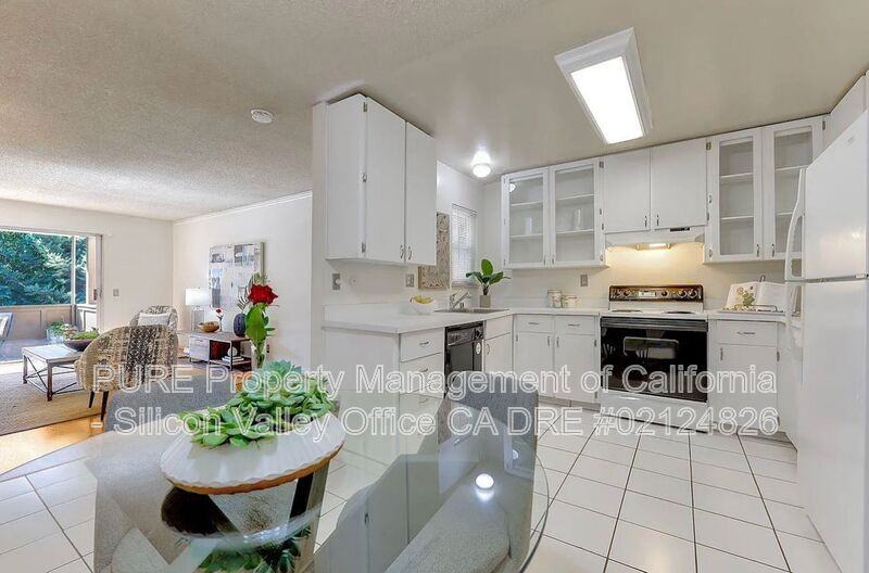 2450 W Bayshore Rd #3 - Photo 4 of 17