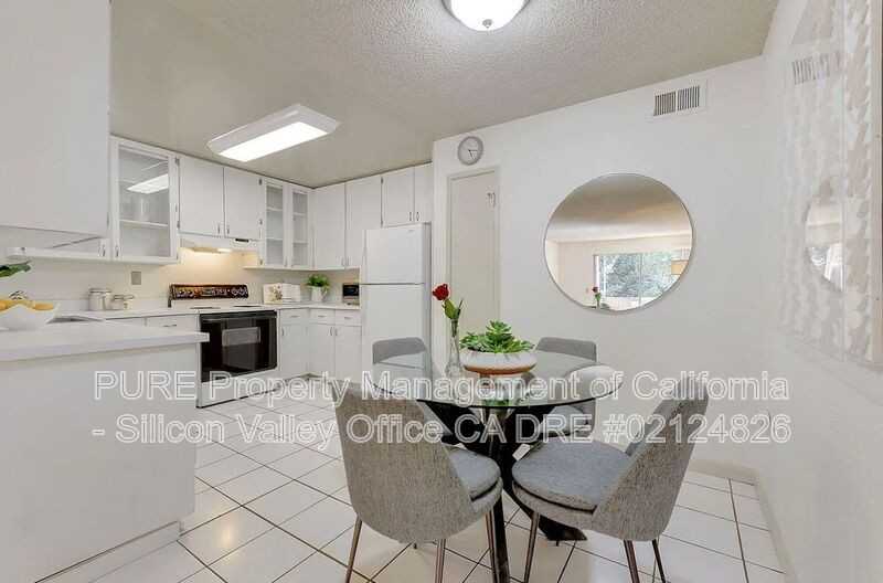 2450 W Bayshore Rd #3 - Photo 6 of 17