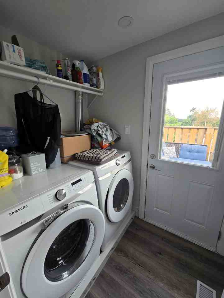 750 Fairbairn Street #1 - Photo 5 of 20