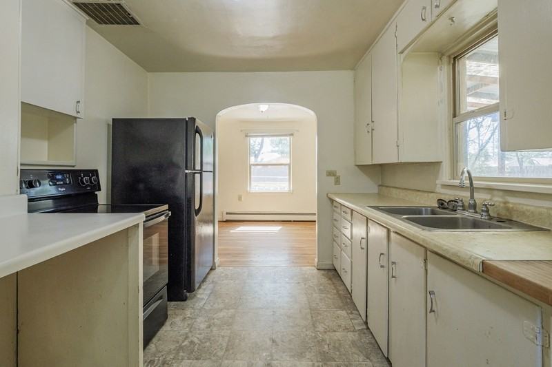 2759 Unaweep Ave - Photo 5 of 10