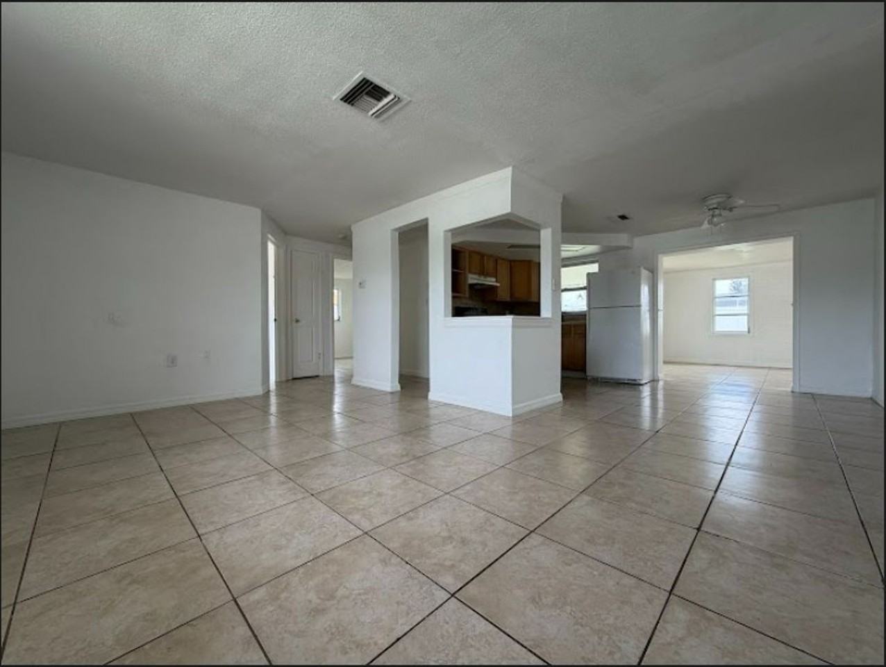 10110 Cherry Creek Ln - Photo 3 of 23