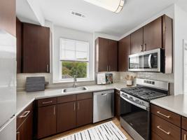 featured image of 1000 Avalon Way