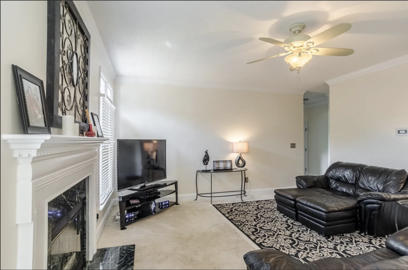 4619 James Crossing Dr - Photo 5 of 12